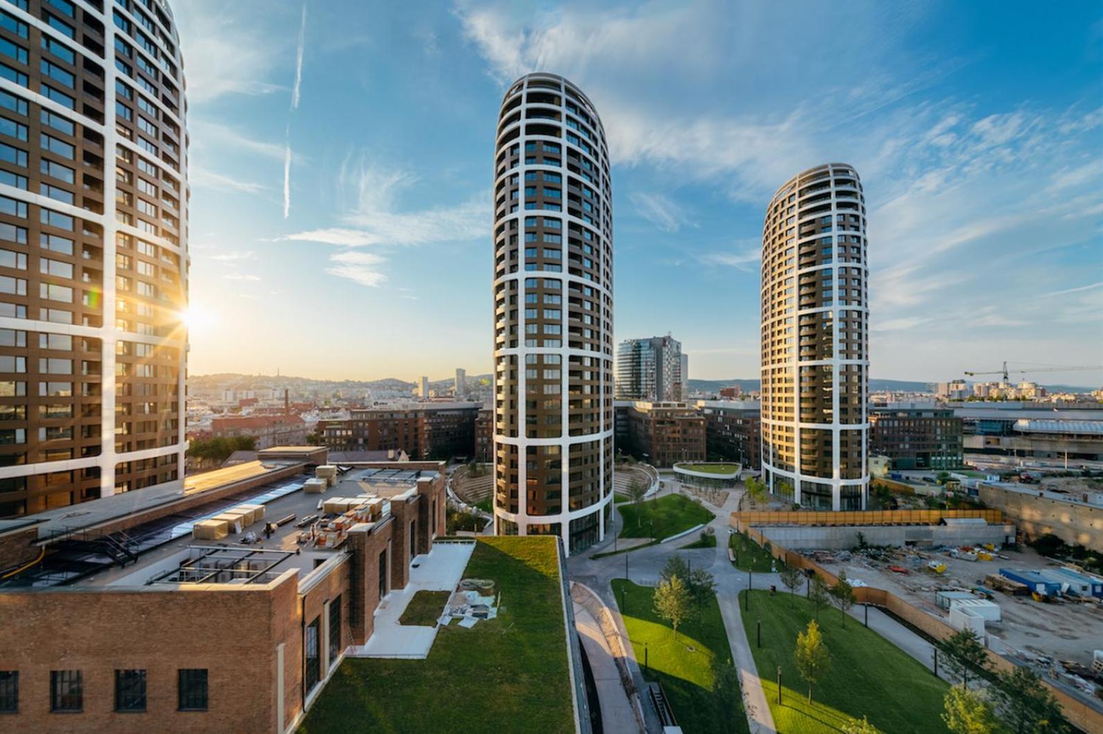 Elegant Escape Apartment I - City Centre Bratislava Exteriör bild